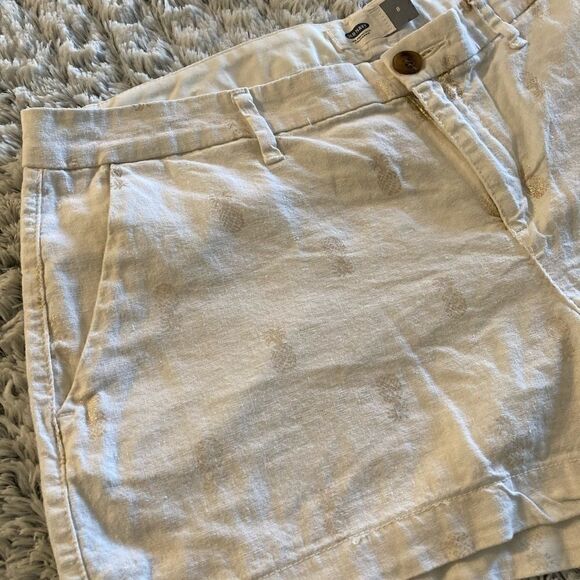Old Navy shorts | 8 | Linen Blend - Picture 3 of 6